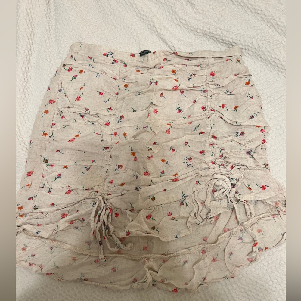 Wild fable skirt size small